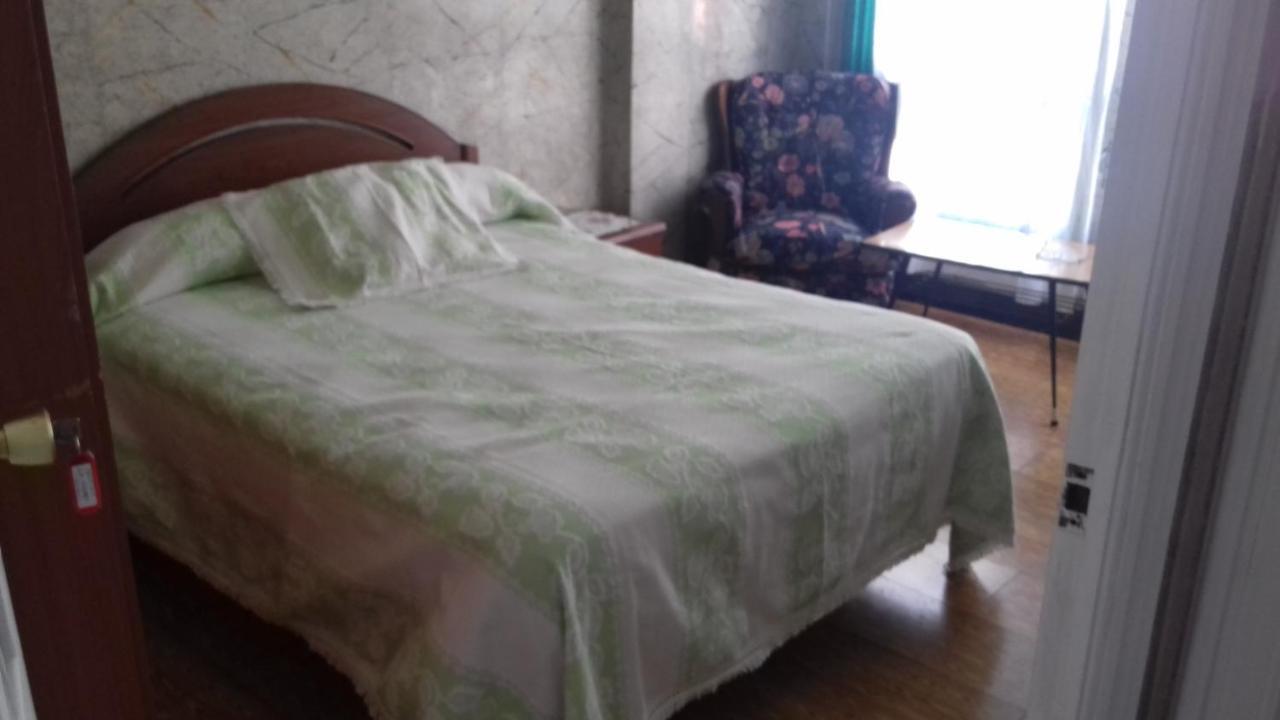 Pension La Parra Ferrol Buitenkant foto